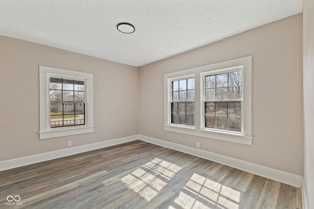 320 Lockerbie Street, Mooresville, IN 46158