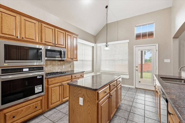2001 Bishop Drive, Flower Mound, TX 75028