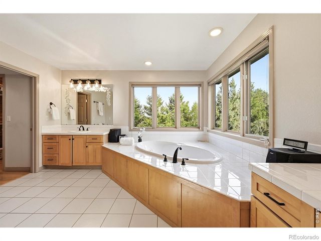 547 Sawtooth Point, Lafayette, CO 80026