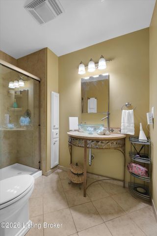 1705 Devondale Dr, Louisville, KY 40222