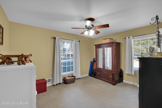 1705 Devondale Dr, Louisville, KY 40222