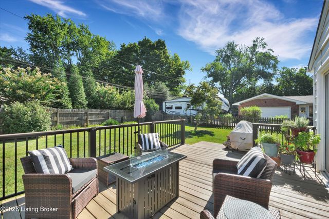 1705 Devondale Dr, Louisville, KY 40222