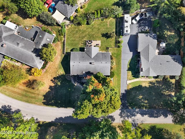 1705 Devondale Dr, Louisville, KY 40222