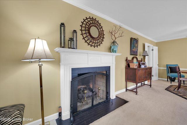 1705 Devondale Dr, Louisville, KY 40222