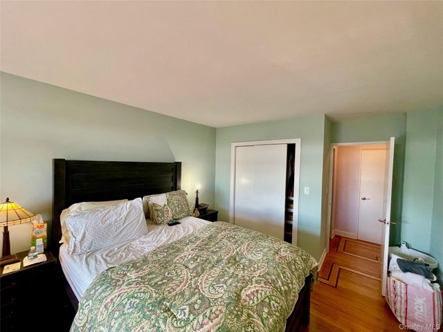 35-31 85 Street 8L, Jackson Heights, NY 11372