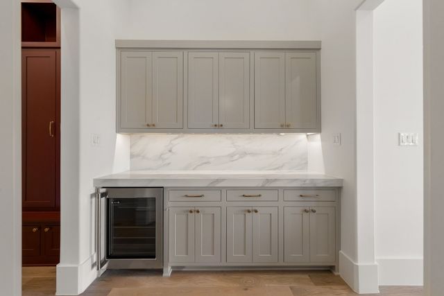 10717 Arrowhead Point Drive, Fort Worth, TX 76179