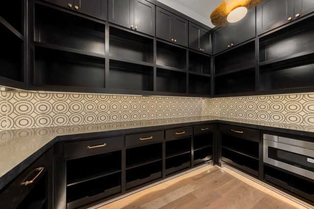 10717 Arrowhead Point Drive, Fort Worth, TX 76179