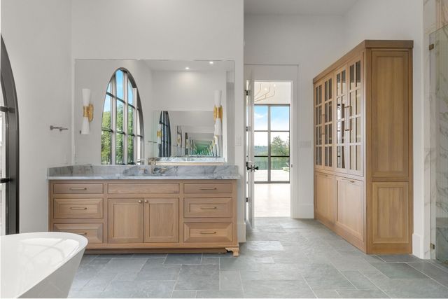 10717 Arrowhead Point Drive, Fort Worth, TX 76179