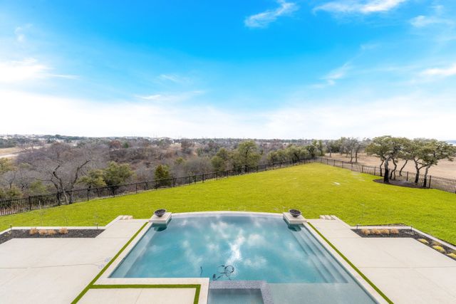 10717 Arrowhead Point Drive, Fort Worth, TX 76179