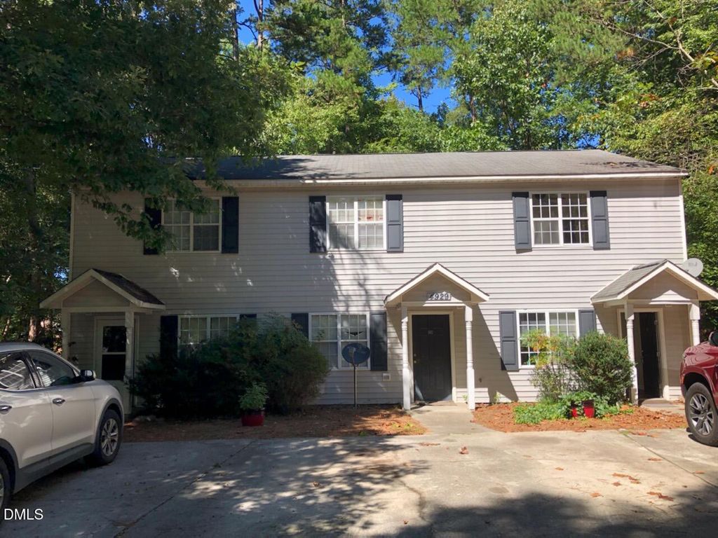 4929 Coral Ridge Court 103, Raleigh, NC 27616