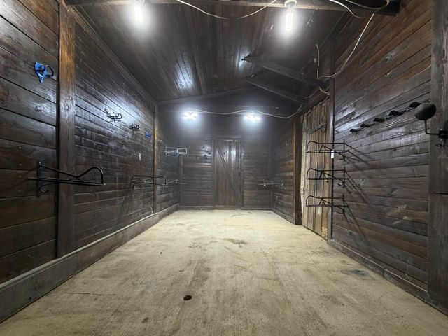 2100 Stoner-Ephesus Road, Winchester, KY 40391