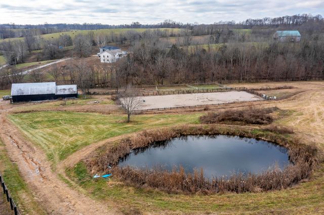 2100 Stoner-Ephesus Road, Winchester, KY 40391