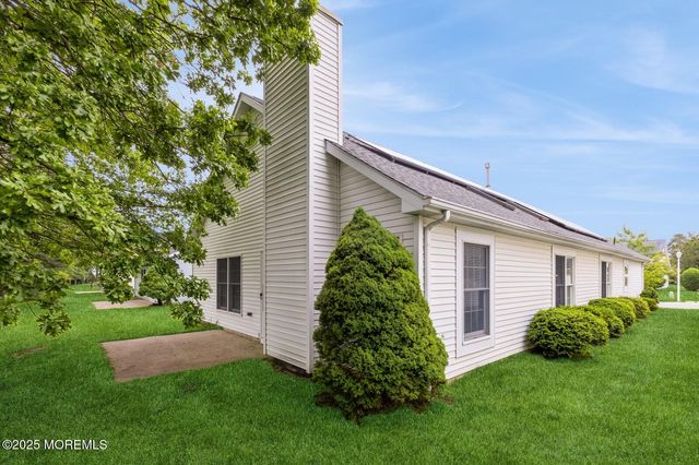 1640 Goldspire Road, Toms River, NJ 08755