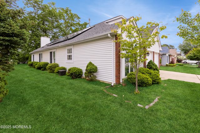 1640 Goldspire Road, Toms River, NJ 08755