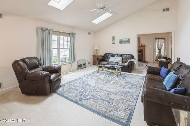 1640 Goldspire Road, Toms River, NJ 08755