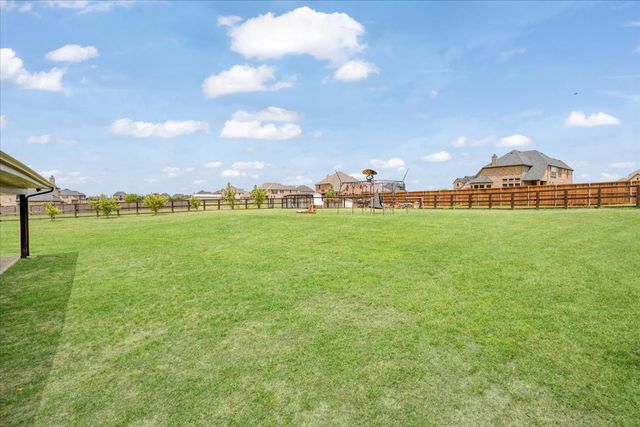 1205 Redbud, Howe, TX 75459