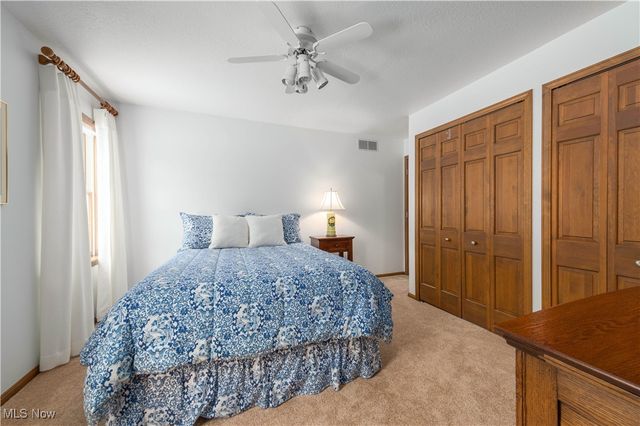 6860 Cliffside Drive, Vermilion, OH 44089