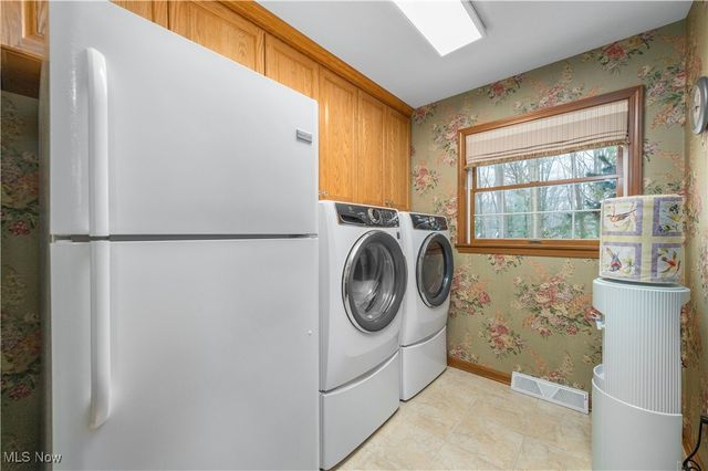 6860 Cliffside Drive, Vermilion, OH 44089