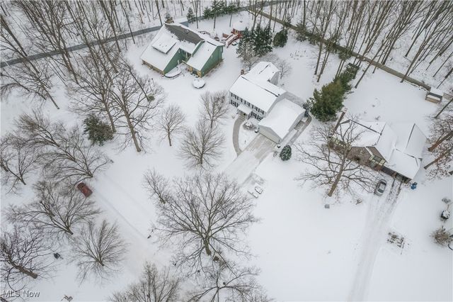 6860 Cliffside Drive, Vermilion, OH 44089