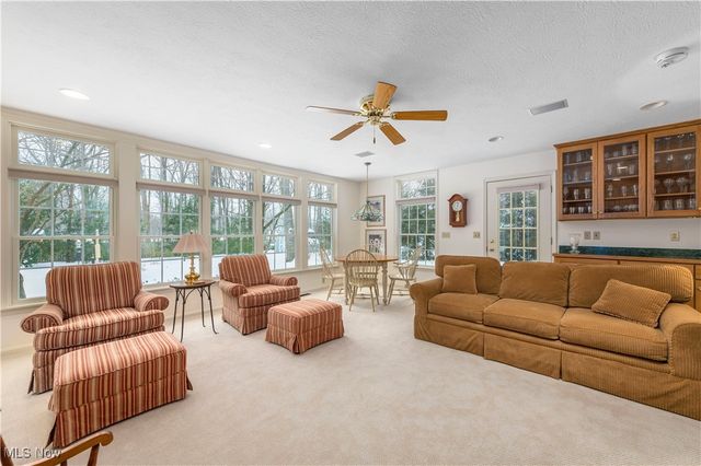 6860 Cliffside Drive, Vermilion, OH 44089