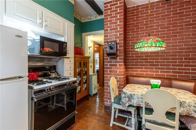 191 Long Avenue, Hamburg, NY 14075