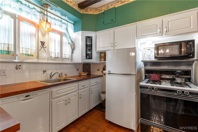 191 Long Avenue, Hamburg, NY 14075