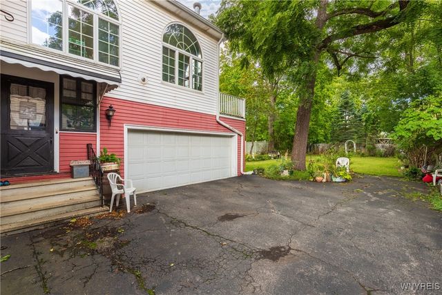 191 Long Avenue, Hamburg, NY 14075