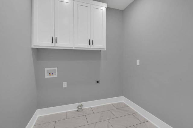 153 Dogwood Trl, Estill Springs, TN 37330