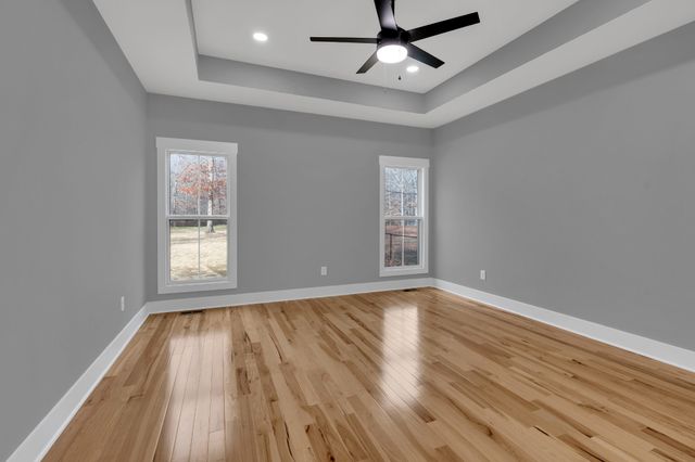 153 Dogwood Trl, Estill Springs, TN 37330