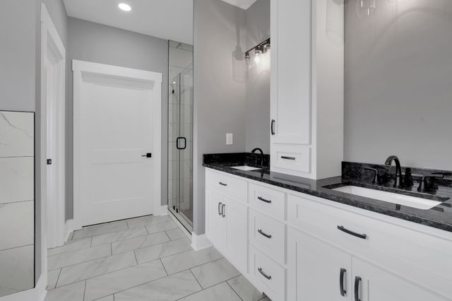 153 Dogwood Trl, Estill Springs, TN 37330