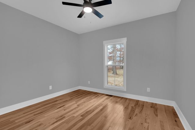 153 Dogwood Trl, Estill Springs, TN 37330