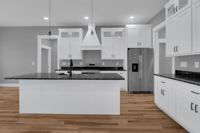 153 Dogwood Trl, Estill Springs, TN 37330