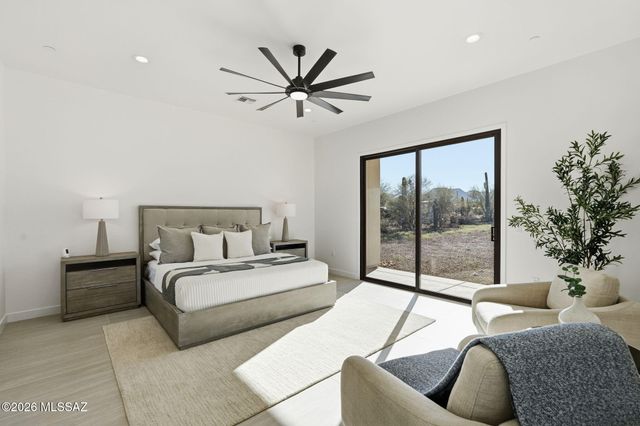 2537 N Lloyd Bush Drive, Tucson, AZ 85745