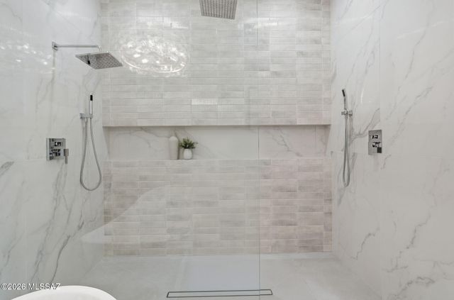 2537 N Lloyd Bush Drive, Tucson, AZ 85745