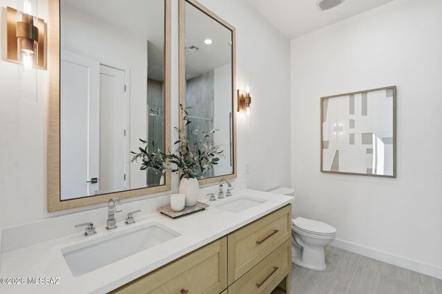 2537 N Lloyd Bush Drive, Tucson, AZ 85745