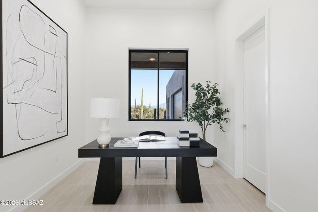 2537 N Lloyd Bush Drive, Tucson, AZ 85745