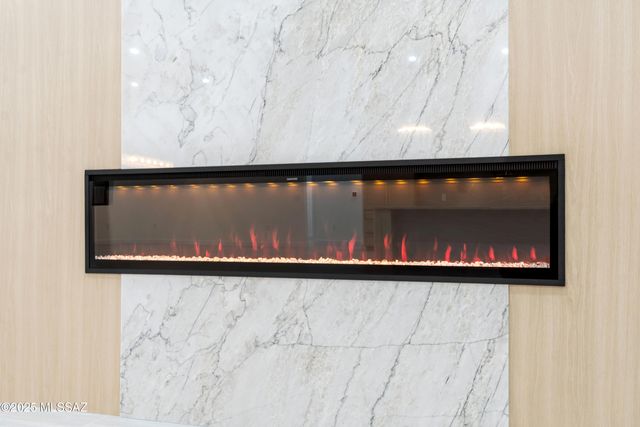 2537 N Lloyd Bush Drive, Tucson, AZ 85745