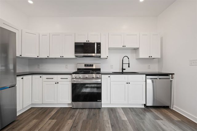 221 Bonvue St, Observatory Hill, PA 15214