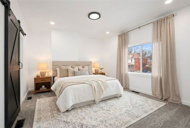 221 Bonvue St, Observatory Hill, PA 15214