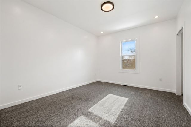 221 Bonvue St, Observatory Hill, PA 15214