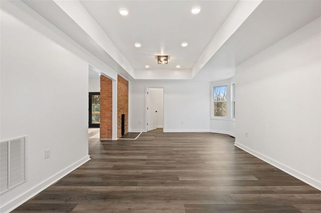 221 Bonvue St, Observatory Hill, PA 15214