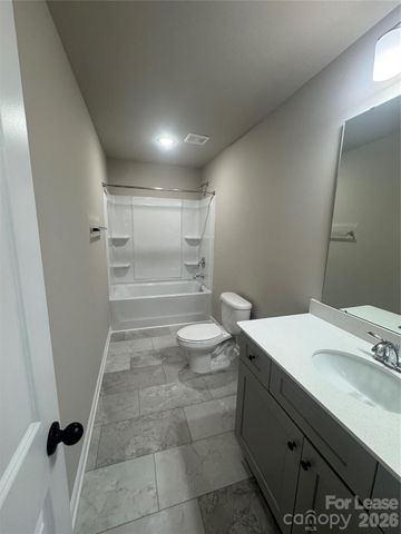 2128 Clapham Court, Charlotte, NC 28215