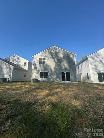 2128 Clapham Court, Charlotte, NC 28215