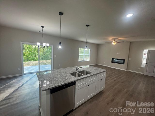 2128 Clapham Court, Charlotte, NC 28215
