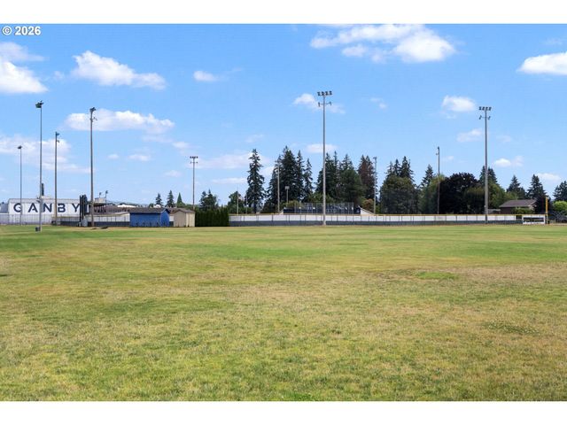 1430 S BIRCH Ct, Canby, OR 97013
