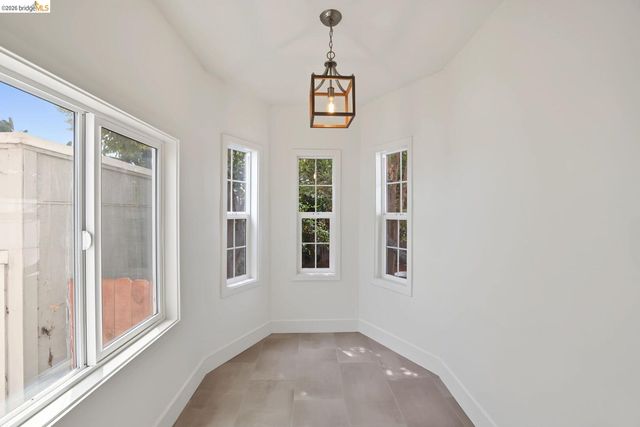 4315 Fleming AVE, Oakland, CA 94619
