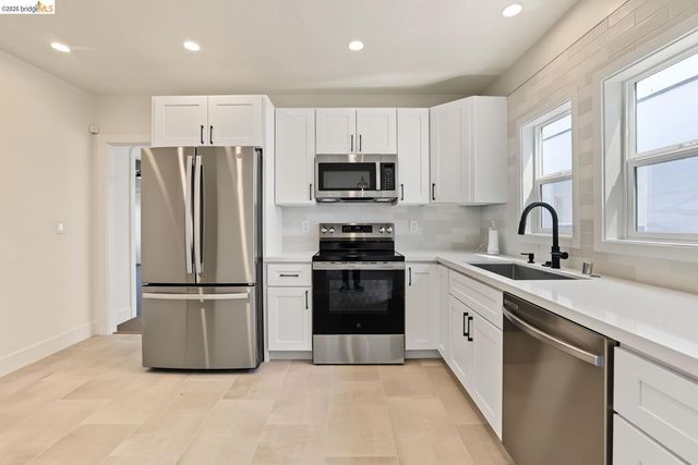 4315 Fleming AVE, Oakland, CA 94619