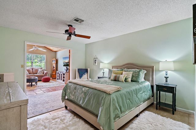 500 Oak Shadow Way, Wellington, FL 33414