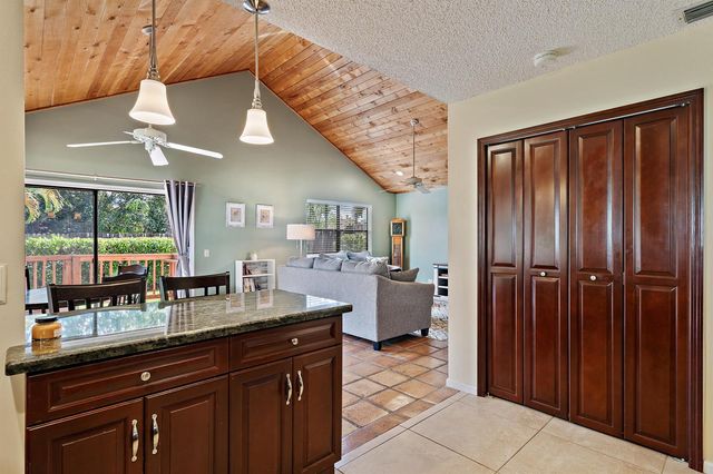 500 Oak Shadow Way, Wellington, FL 33414