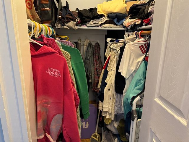 1625 Commonwealth Ave. 7, Boston, MA 02135